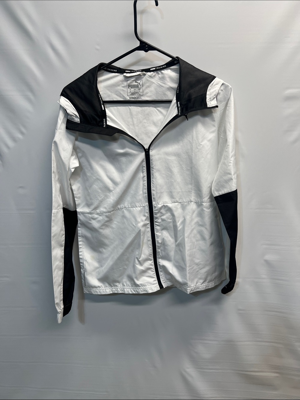 Puma WindCELL Hooded Running Jacket Women’s XS